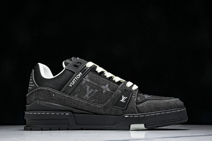 1V TRAINER 1V0425-335