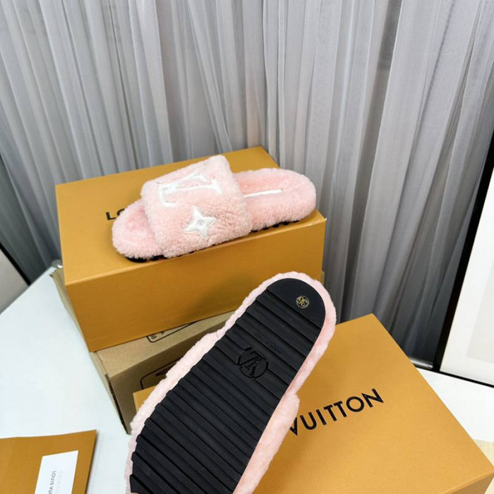 1*V SLIPPERS 11V0107-004