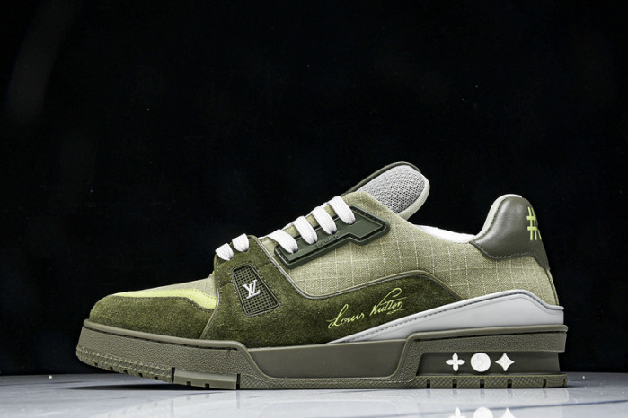1V TRAINER 1V0425-326