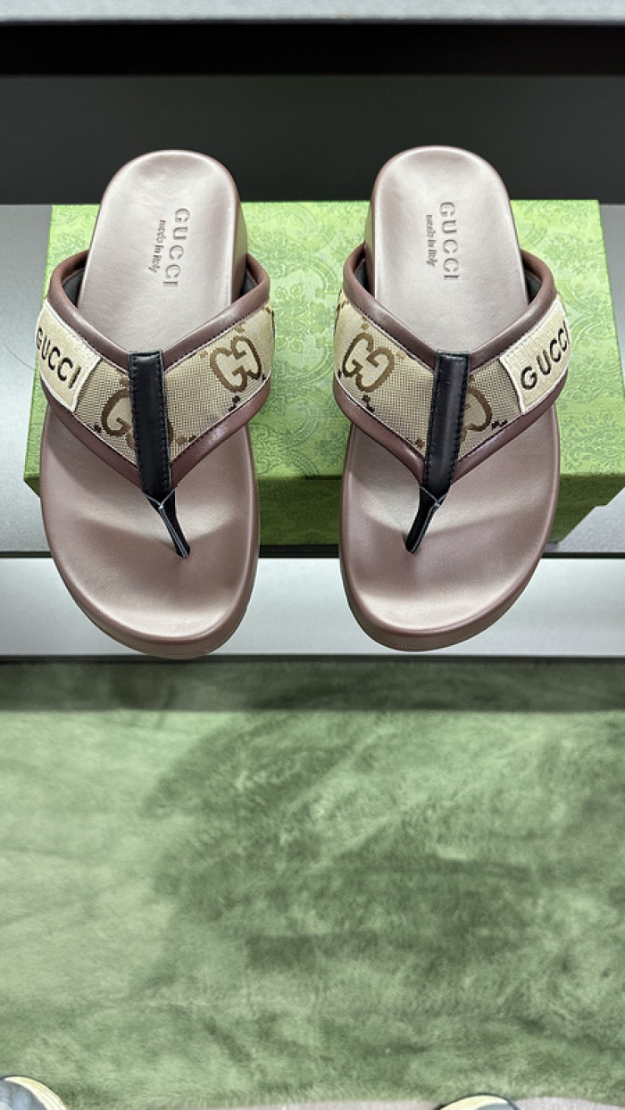 GUC* SLIPPERS DR258-082