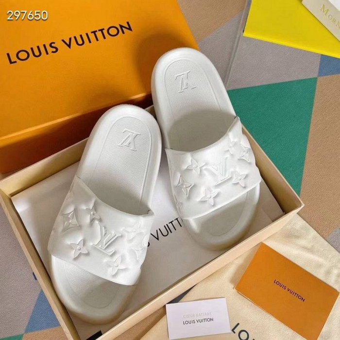 1*V SLIPPERS 11V0107-033