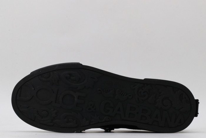 d.g. sneakers