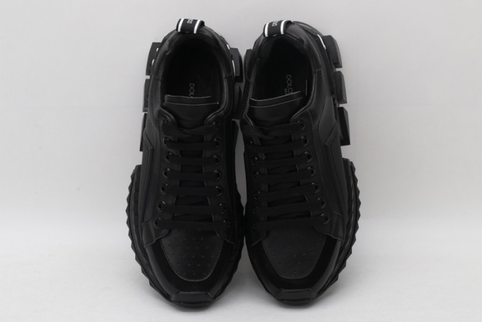 d.g. sneakers
