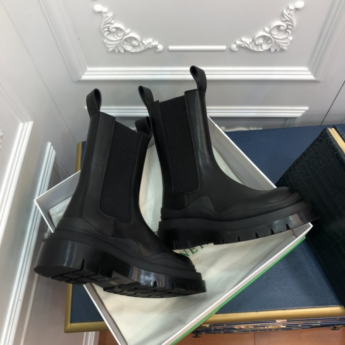 Bo*te*ga ve*ne*ta boots