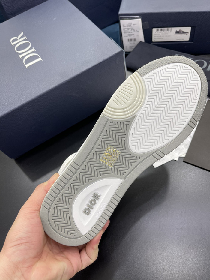 d10r b27 sneakers