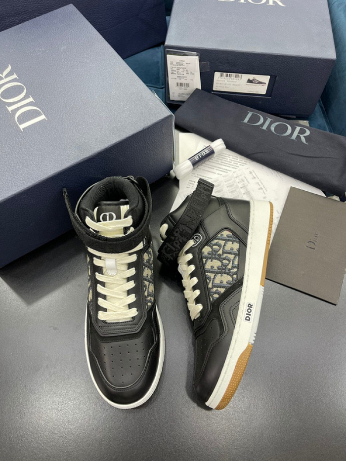 d10r b27 sneakers