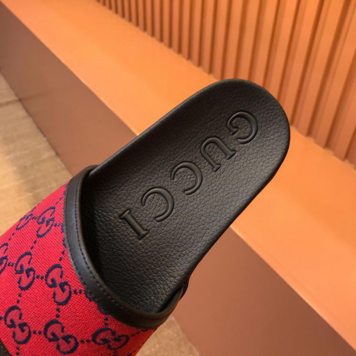gucc slippers
