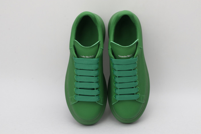 A1exa*der Mcqv*en SNEAKERS