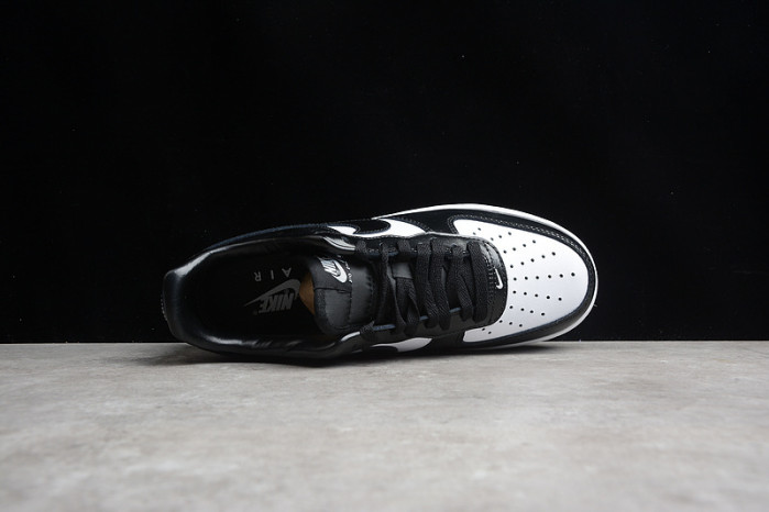 nike air force 1 "tuxedo" white and black aq4134-100
