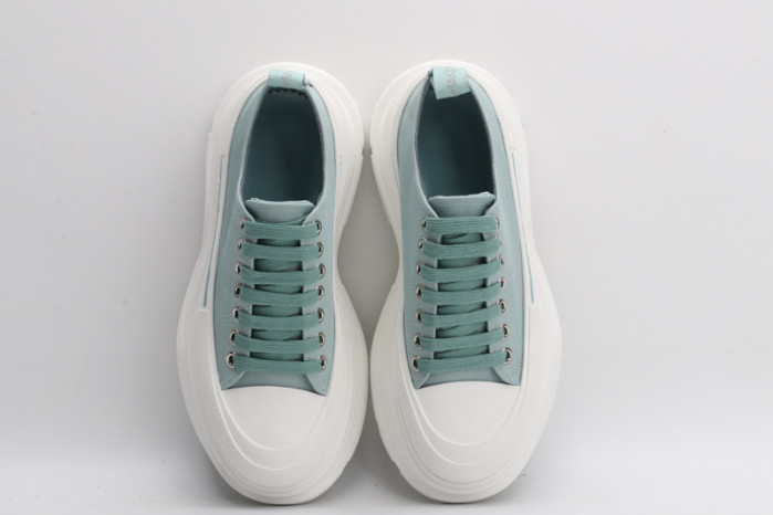 A1exa*der Mcqv*en SNEAKERS MC0518001