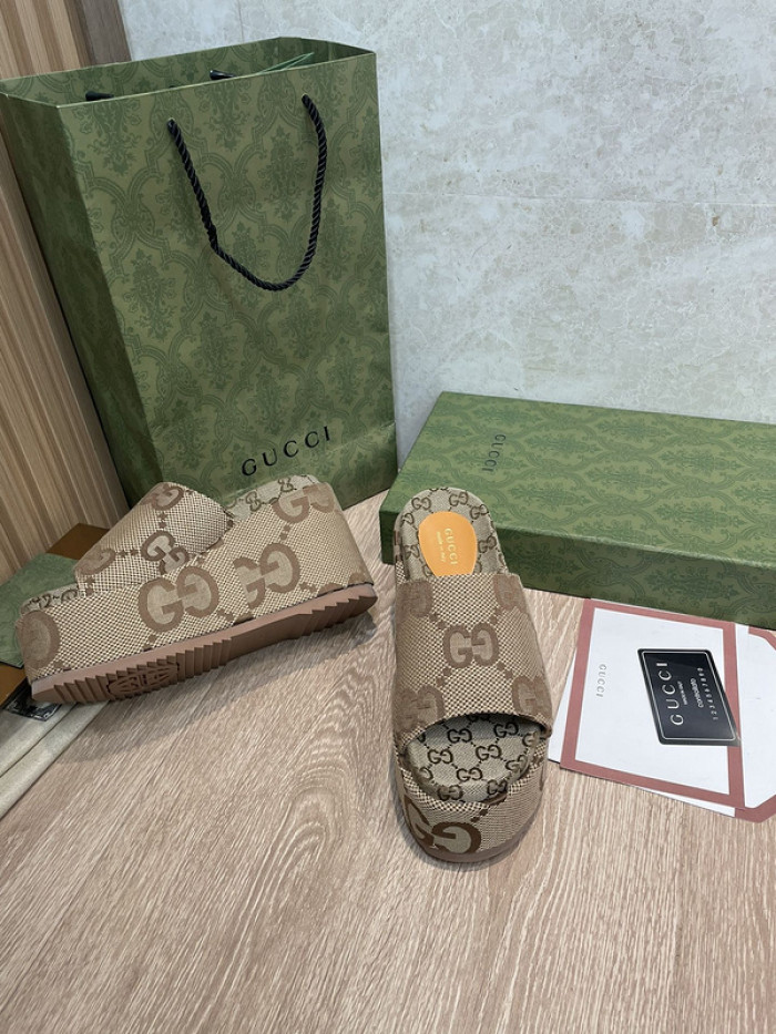 gucc slippers