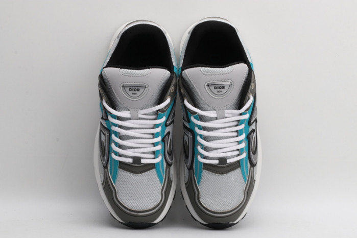 d10r b30 sneakers
