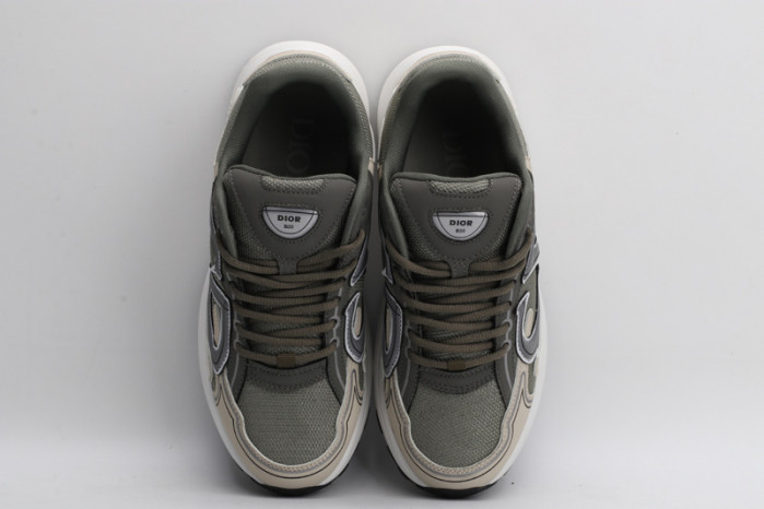 d10r b30 sneakers