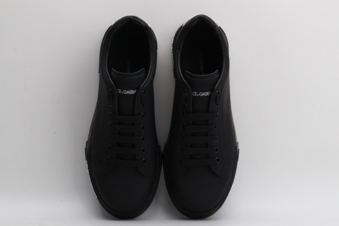 d.g. sneakers