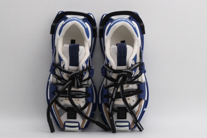 d.g. sneakers