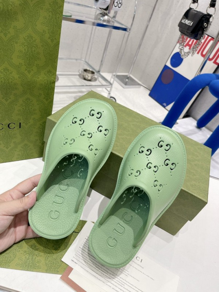 gucc slippers