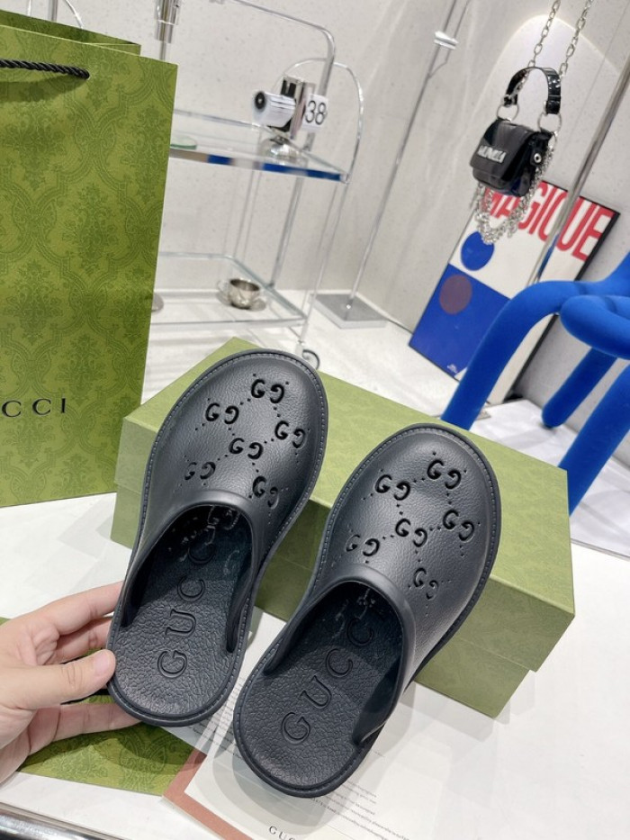 gucc slippers