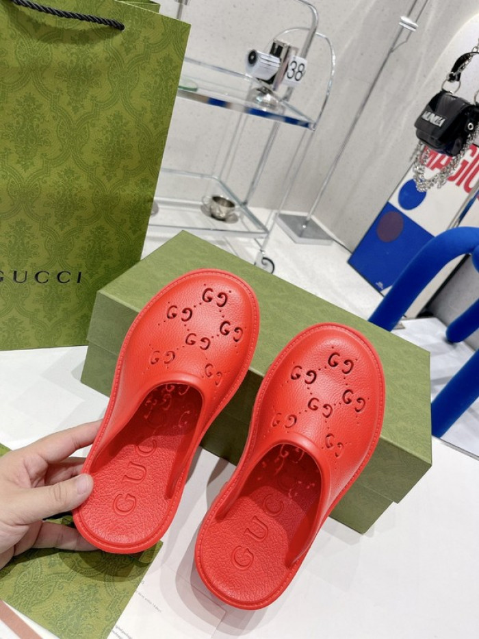 gucc slippers