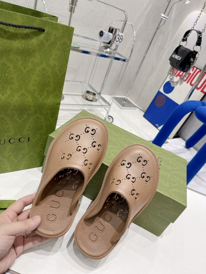 gucc slippers