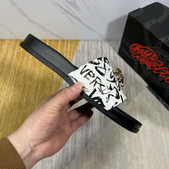 versace slippers