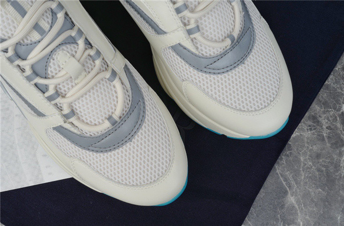 D10R B22 TRAINER SNEAKER