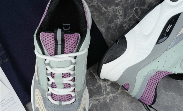 D10R B22 TRAINER SNEAKER