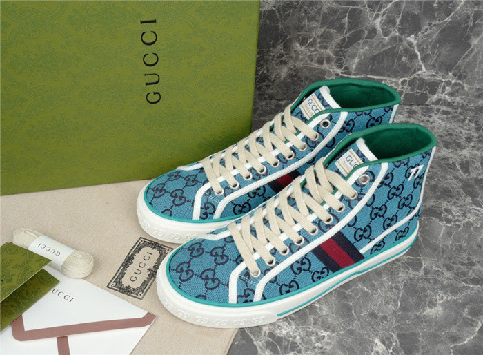 gucc men''s high top sneaker m236011