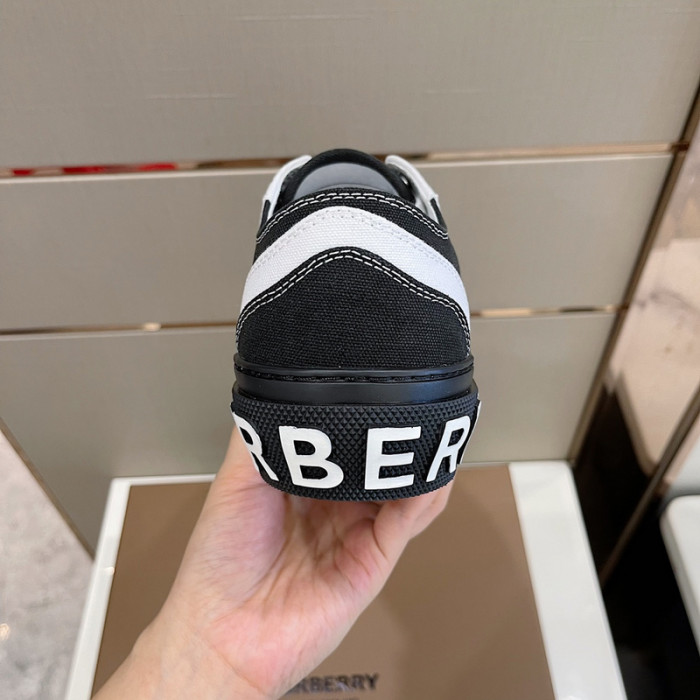 bby sneaker by0015