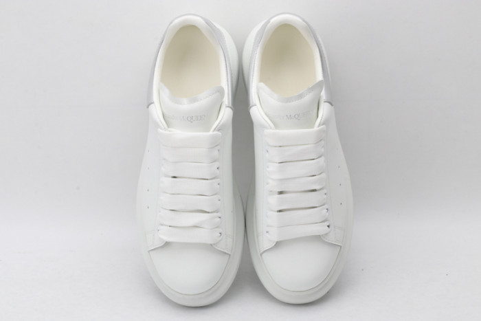 A1exa*der Mcqv*en SNEAKERS MC5563-045