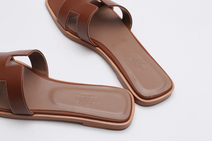 H**mes slide cu526-2042