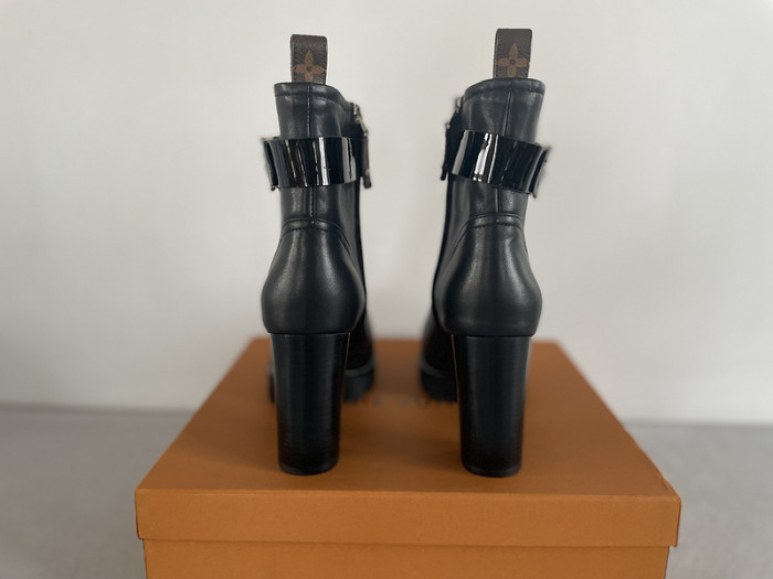 gucc boot m236022