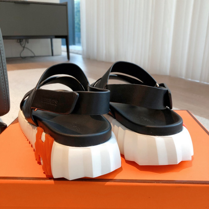 he*mes slide cu526-2071