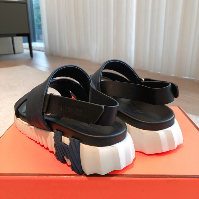 he*mes slide cu526-2076