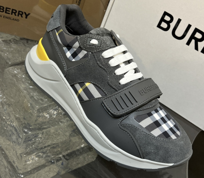 bby sneaker by0074
