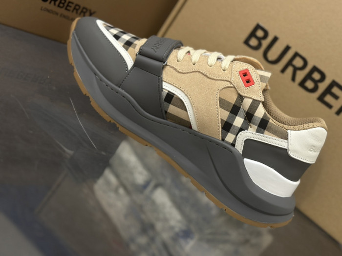 bby sneaker by0078