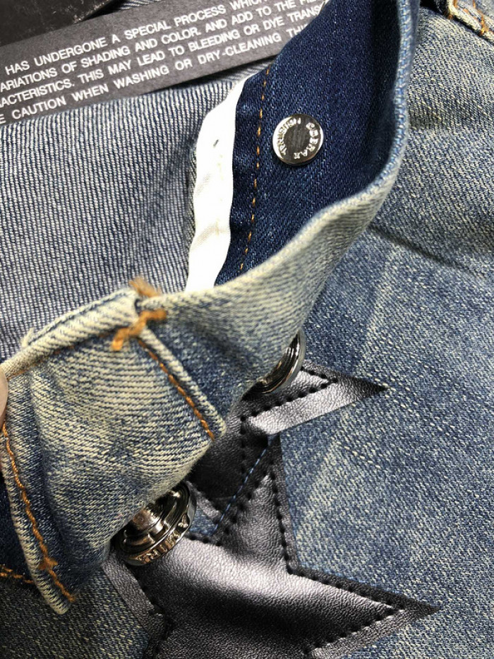 am1r1 am229-067