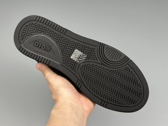 d10r b27 sneakers bnop235-030