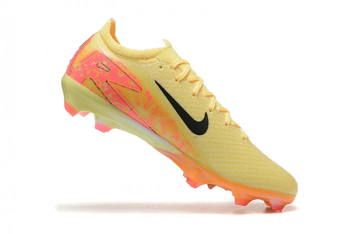 nike soccer so-018