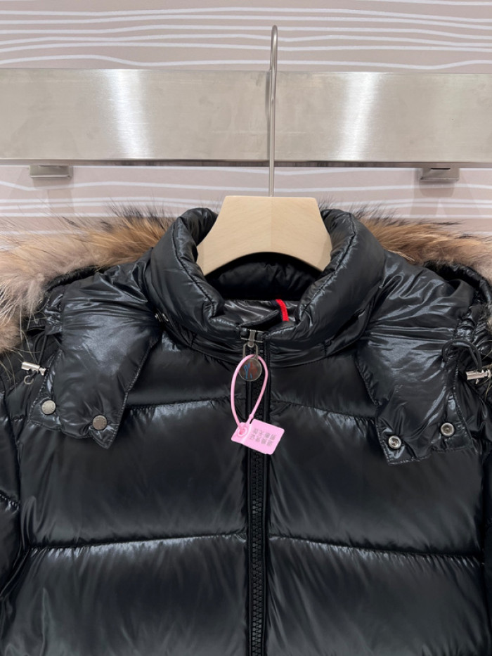 m0ncle mon0926-082