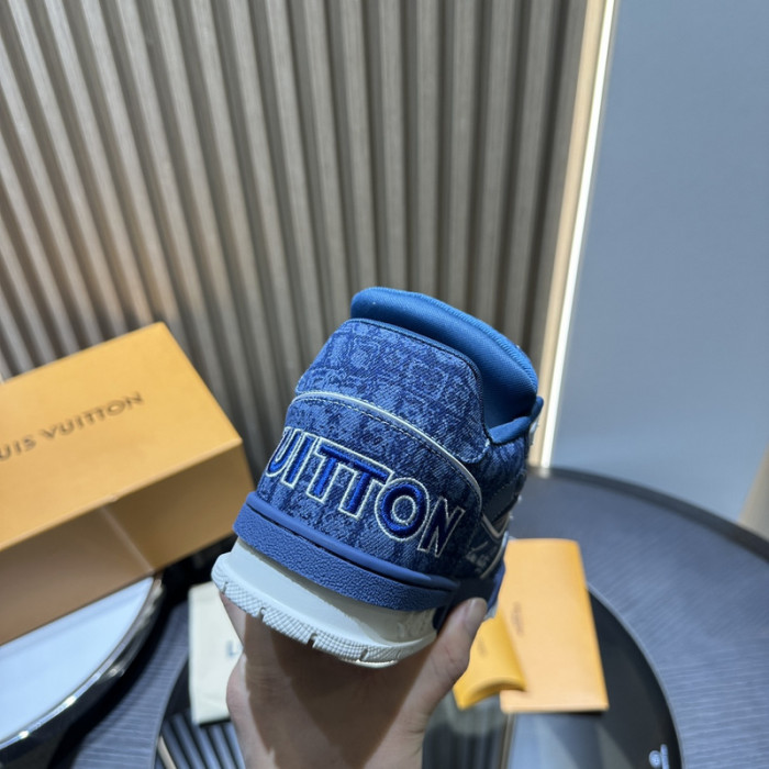 1V SNEAKERS 1V0425-145
