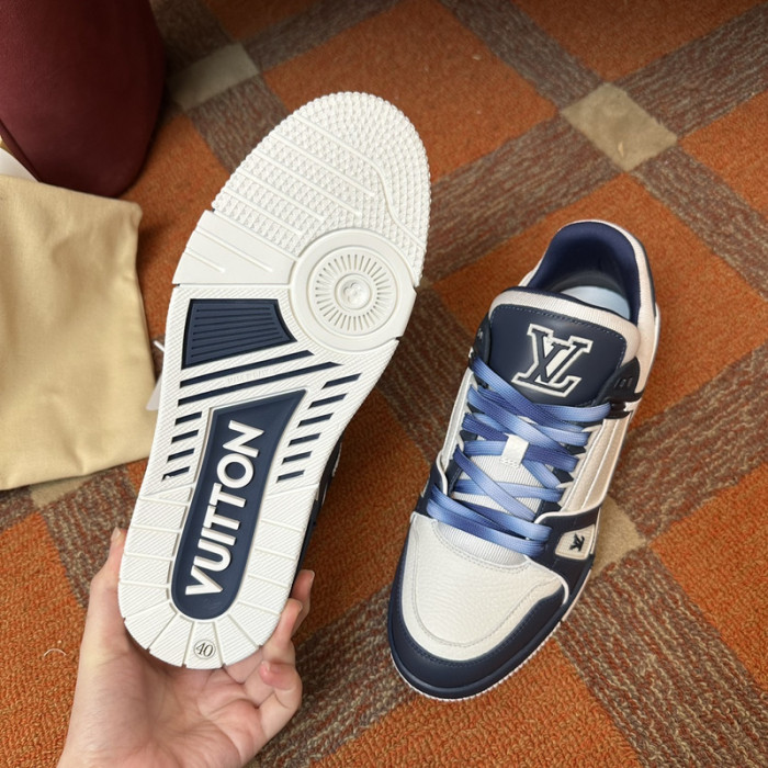 1V SNEAKERS 1V0425-150
