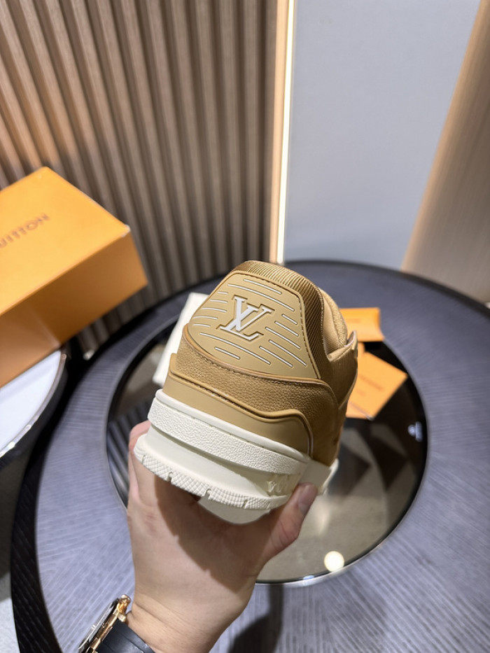 1V SNEAKERS 1V0425-175