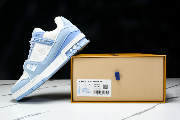 1V SNEAKERS 1V0425-187
