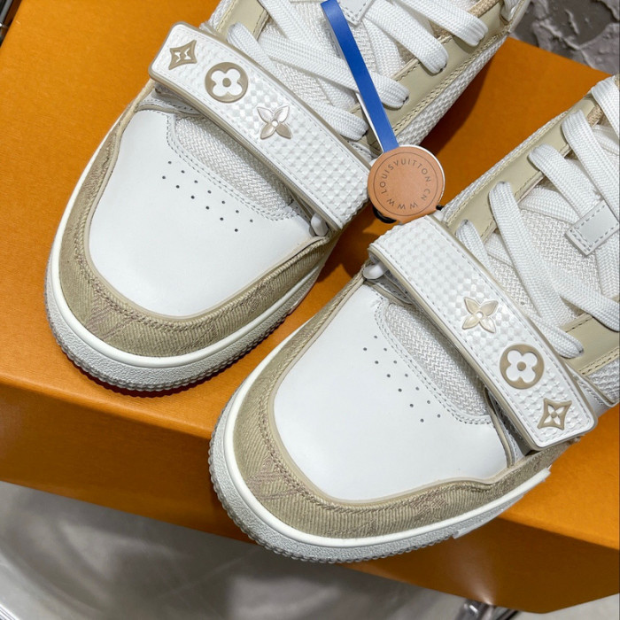 1V SNEAKERS 1V0425-193