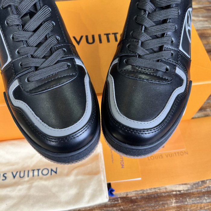 1V SNEAKERS 1V0425-204