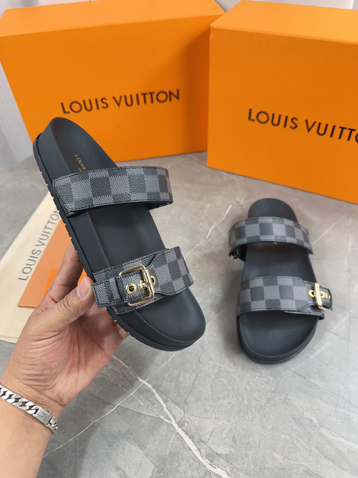 1*V SLIPPERS 11V0107-042