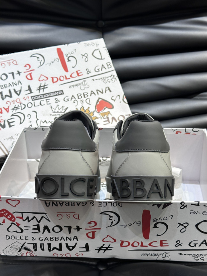 D.G. Sneakers DG210-245