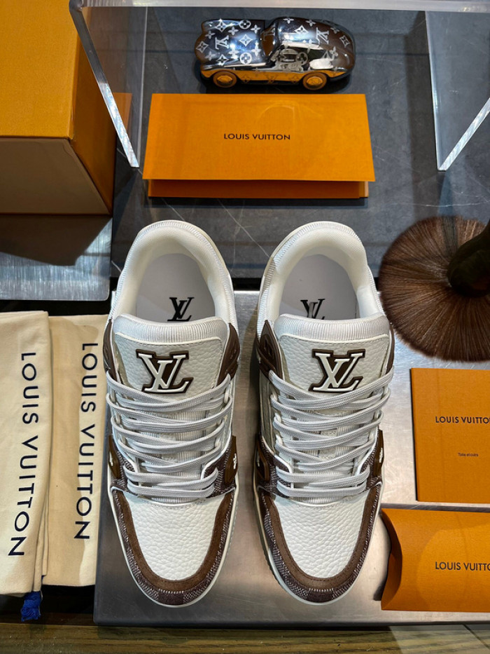 1V SNEAKERS 1V0425-225