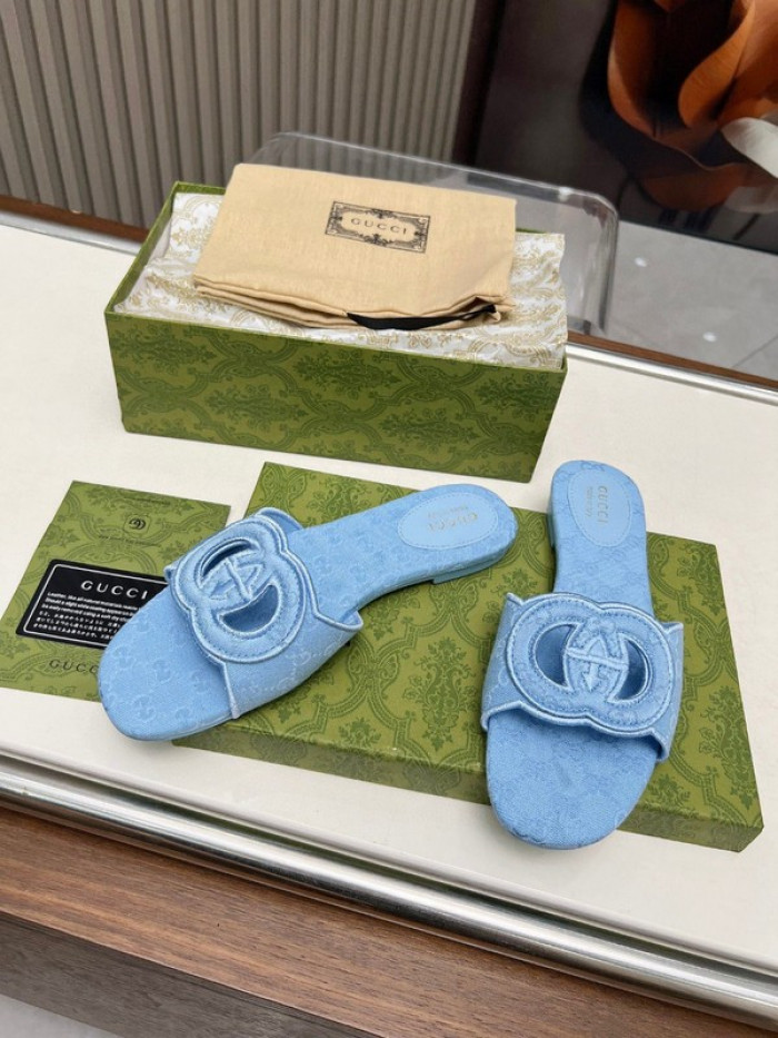Gv*c SLIPPERS GU568-120