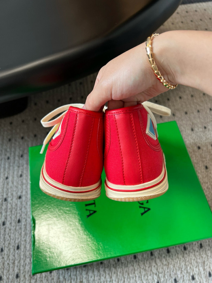 B0TTEGA Ven*ta SNEAKER BV582-101